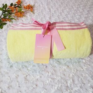 Stoney Clover Lane x Target yellow/pink palm tree beach towel 🌴